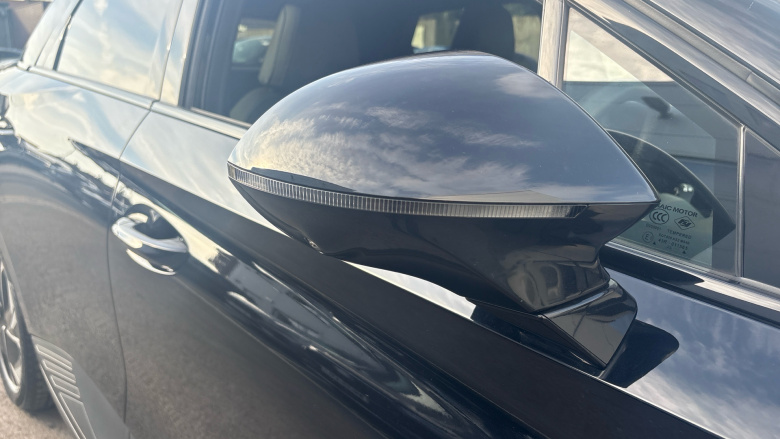 MG MG4 150kW Trophy EV Long Range 64kWh 5dr Auto Electric Hatchback